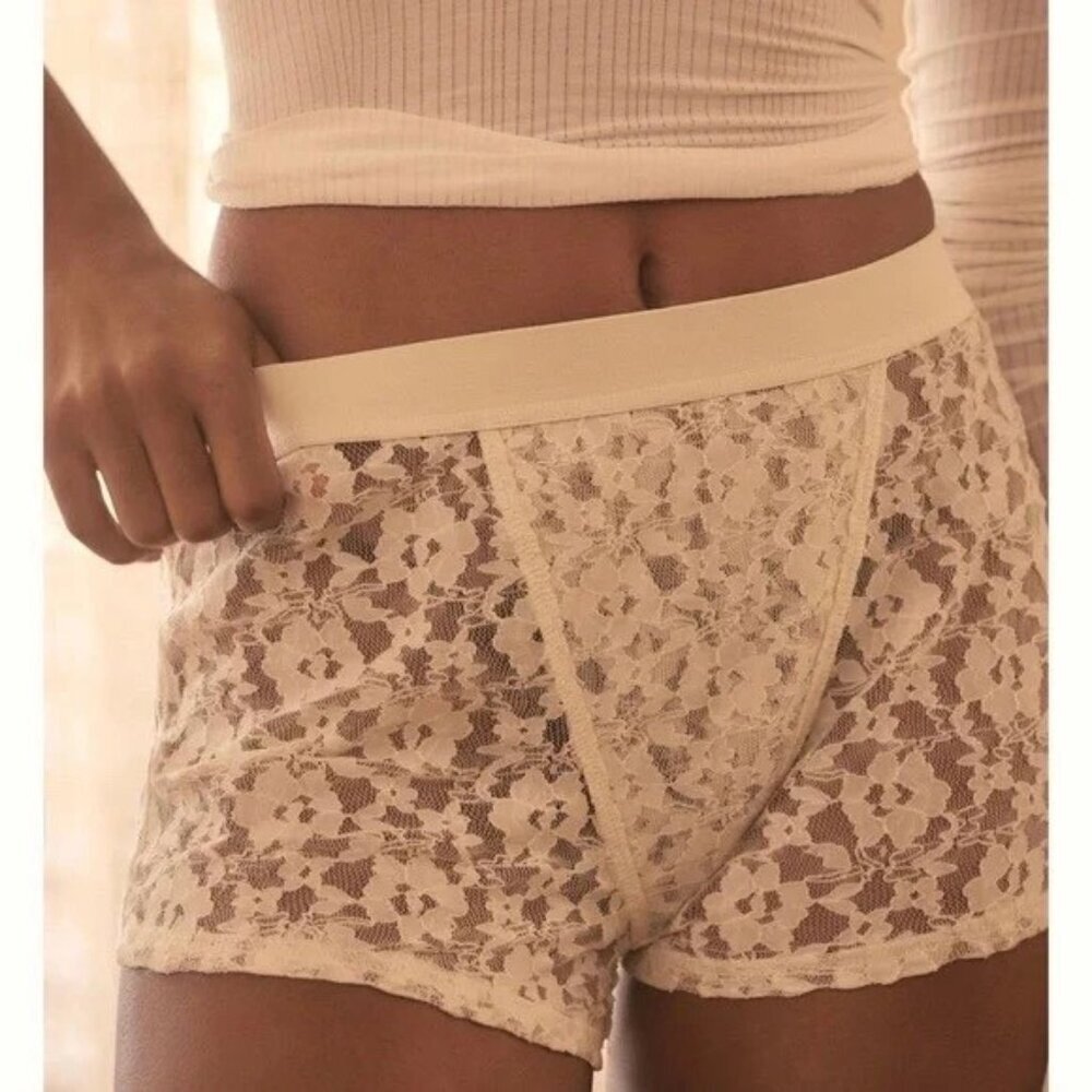 New women's XL By Anthropologie mesh lace boy shorts in Ivory White